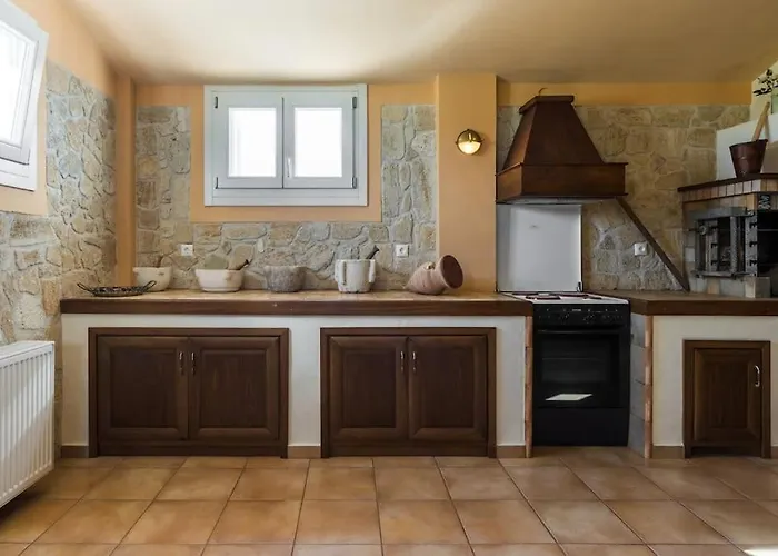 Vinaria Litoa * Minia