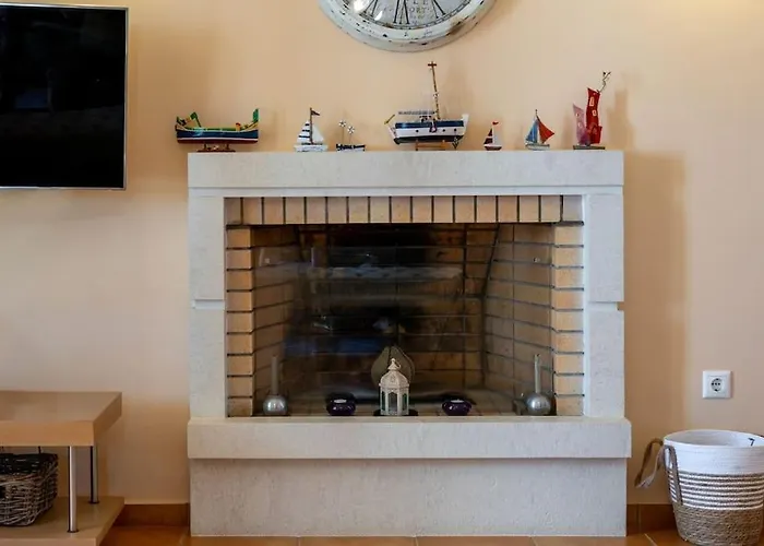 Vinaria Litoa Villa *