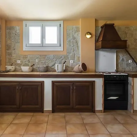 Vinaria Litoa * Μηνιά