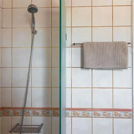 Vinaria Litoa * Μηνιά