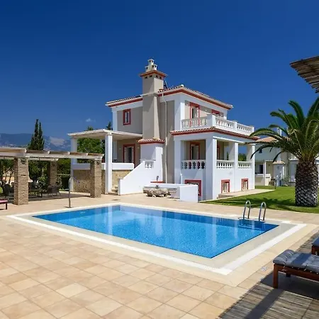 Vinaria Litoa Waterfront Μηνιά