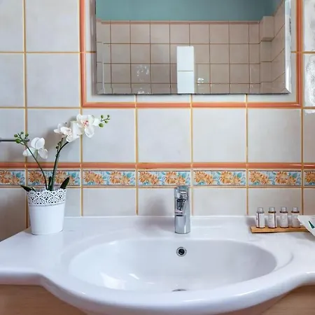 Βίλα Vinaria Litoa