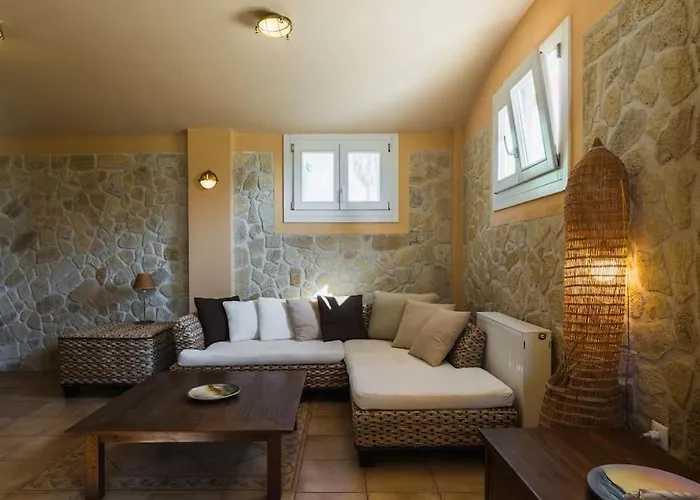 Villa Vinaria Litoa Waterfront Minia