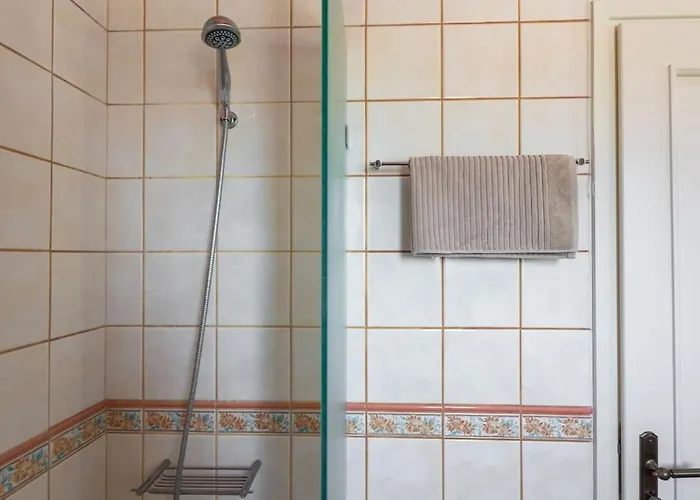 Vinaria Litoa Waterfront * Minia