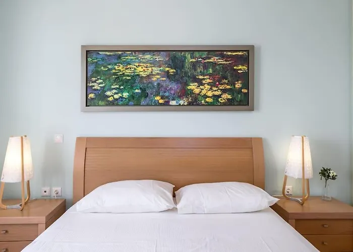 Vinaria Litoa Waterfront Minia