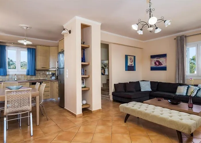 Vinaria Litoa Waterfront Villa Minia