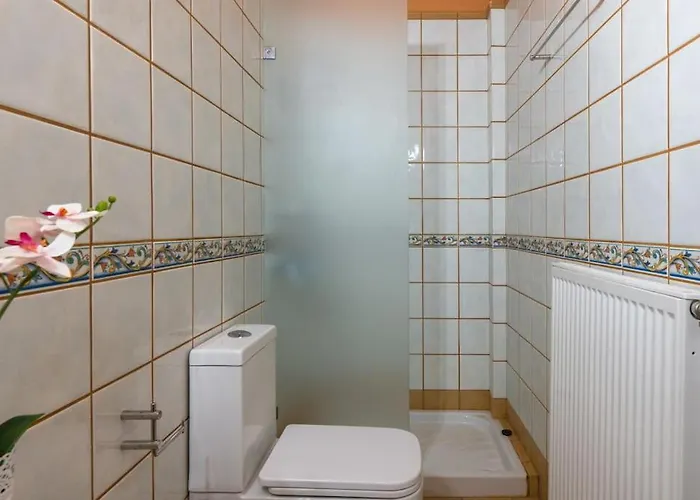 Villa Vinaria Litoa Waterfront *